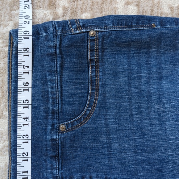 Style & Co. Straight Leg Distressed Whiskering Jeans XL Blue - Picture 14 of 16